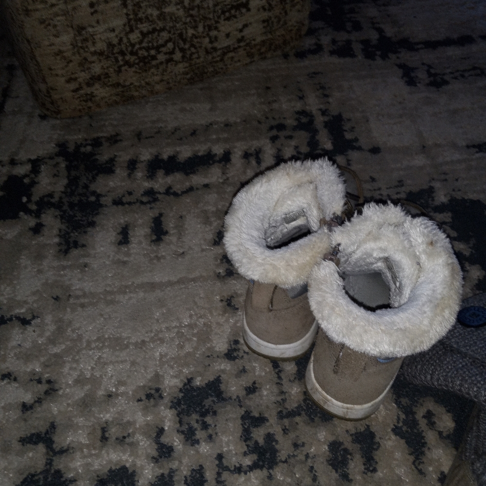 Shoe bundle - Picture 4 of 5